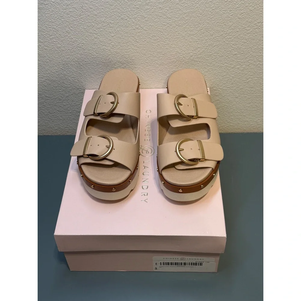Chinese Laundry Surfs Up Beige Platform Wedge Slide Sandals Gold‎ Buckle Studs 8